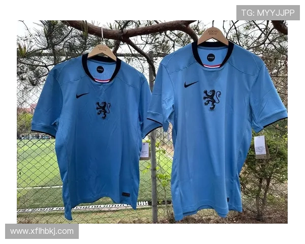 足球装备选购指南：精选球衣推荐助你提升球场表现与风格