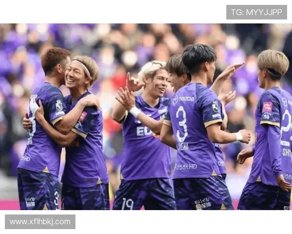 福冈黄蜂与广岛三箭激战正酣谁能在这场对决中笑到最后 福冈黄蜂与广岛三箭激战正酣谁能在这场对决中笑到最后